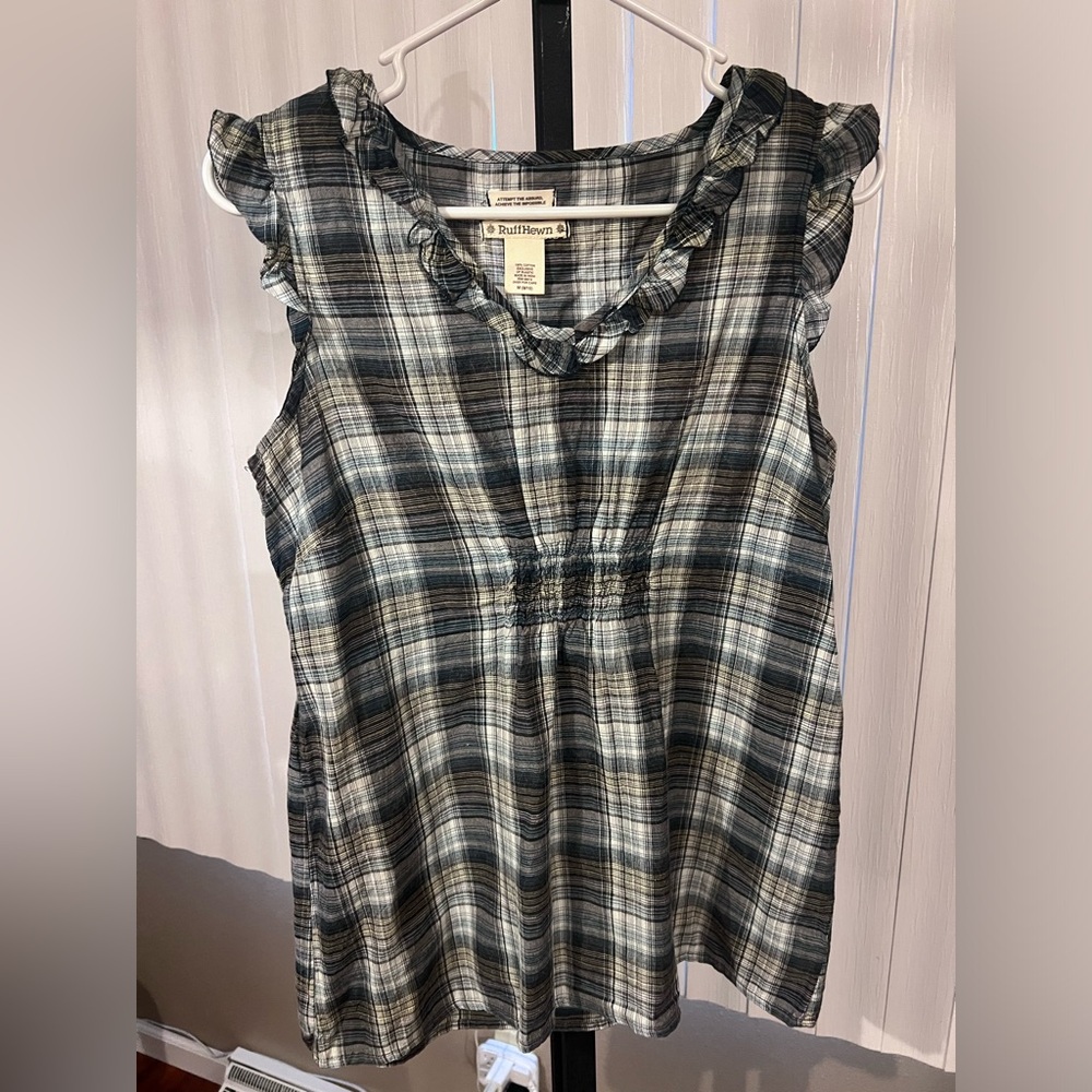 Women’s Blue Plaid Ruff Hewn Tank Size Medium ￼